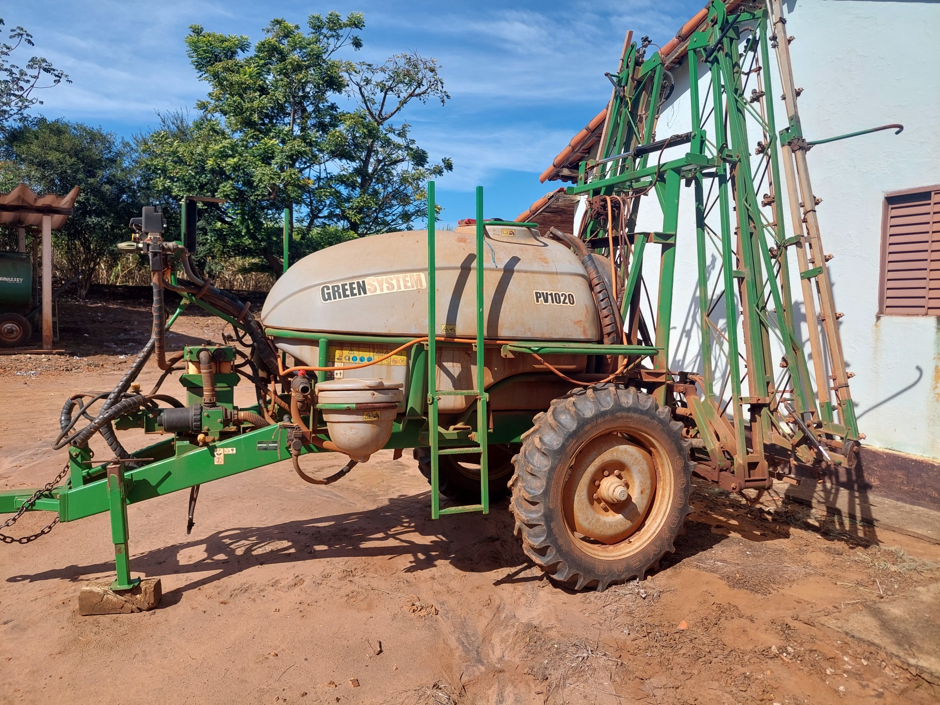 Pulverizador REENSYSTEM PV1020 (2019): Preciso + 3000L!