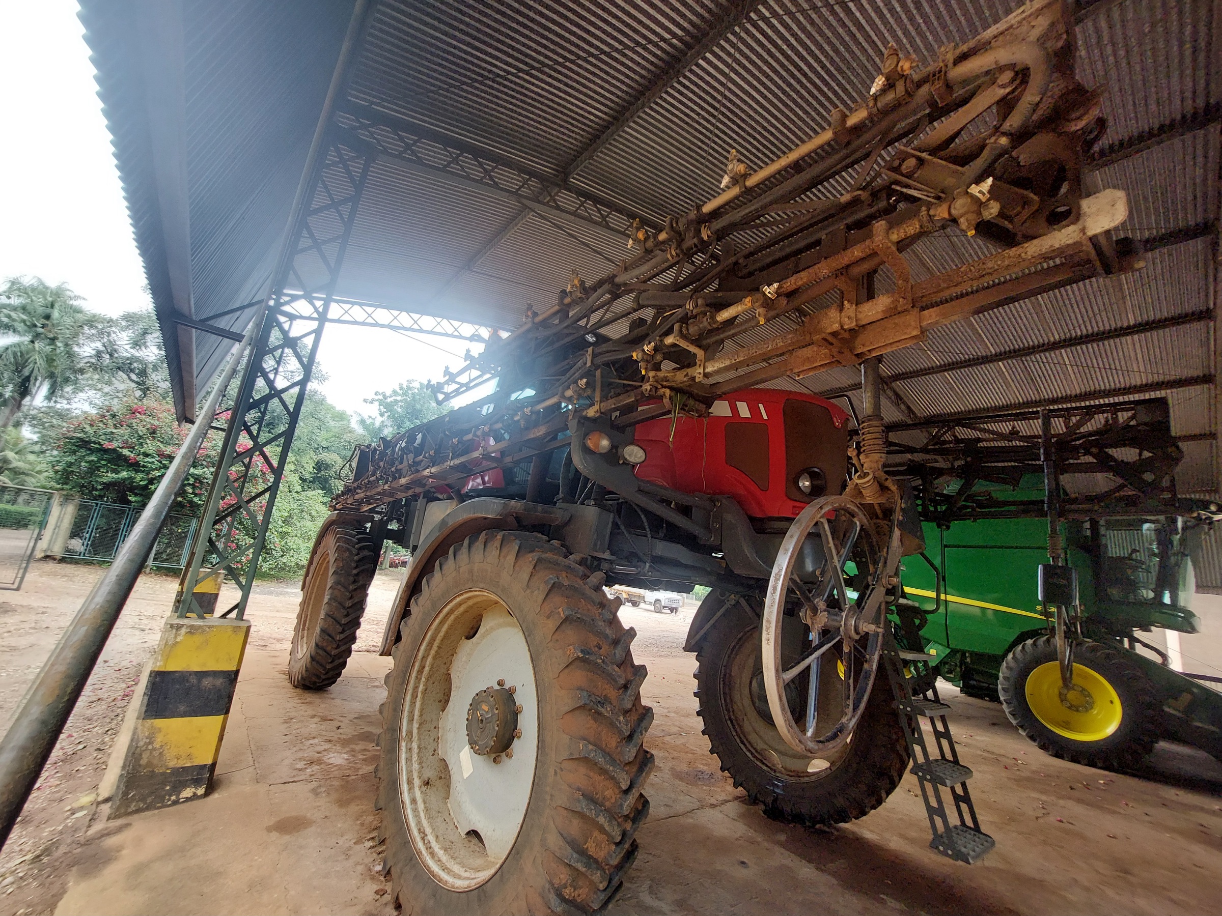 Pulverizador autopropelido MF9030 - Mais Produtividade na Lavoura